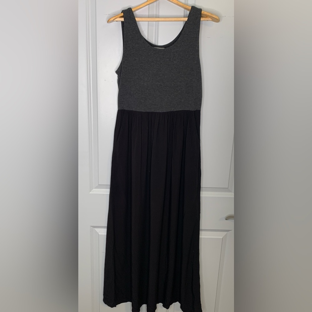 Kenar Block Print Heather Gray/Black Maxi Dress in Size M